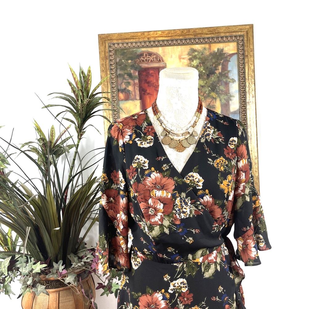 June & Hudson Floral Wrap Dress Women's Size L Black Ruffle Midi Boho V-Neck - Picture 3 of 13